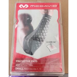 McDavid HEX 651 Black Protective Pads Forearm Sleeves Size SMALL,